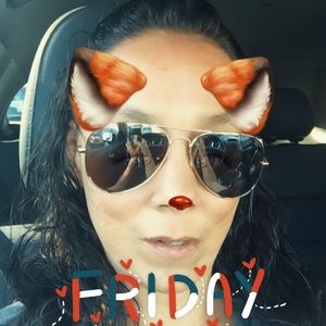 Meet your Posher, Michele